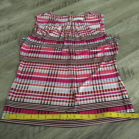 Calvin Klein Retro Geometric Print Pleated Stretchy Tank Top - Picture 13 of 14